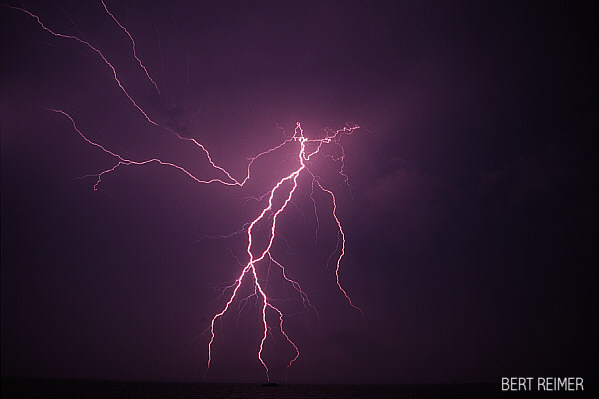 Untitled Document [ffden-2.phys.uaf.edu]