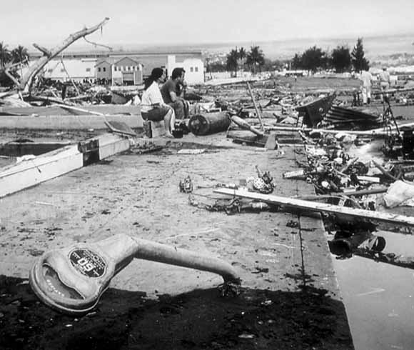 Destruction of downtown Hilo, Hawaii 1960