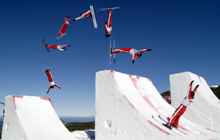 aerial skier