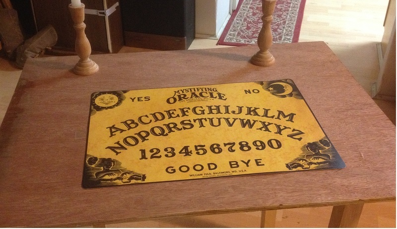 seance table